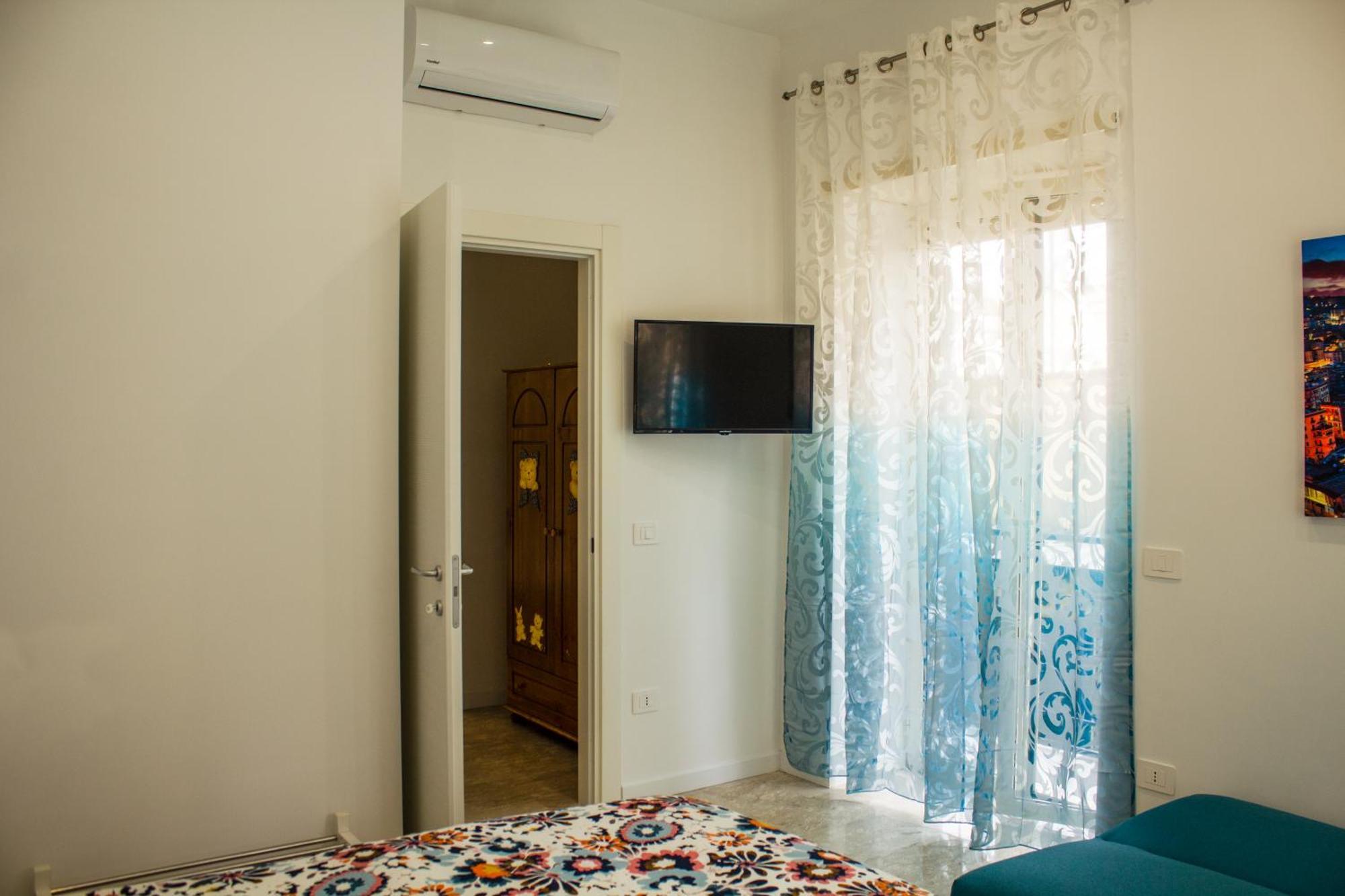 Hotel Casa Di Nonna Rosy Napoli Esterno foto